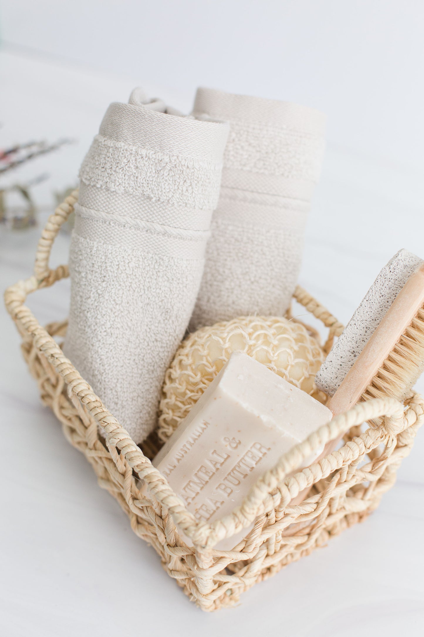 Oatmeal, Milk and Honey Bath Bomb